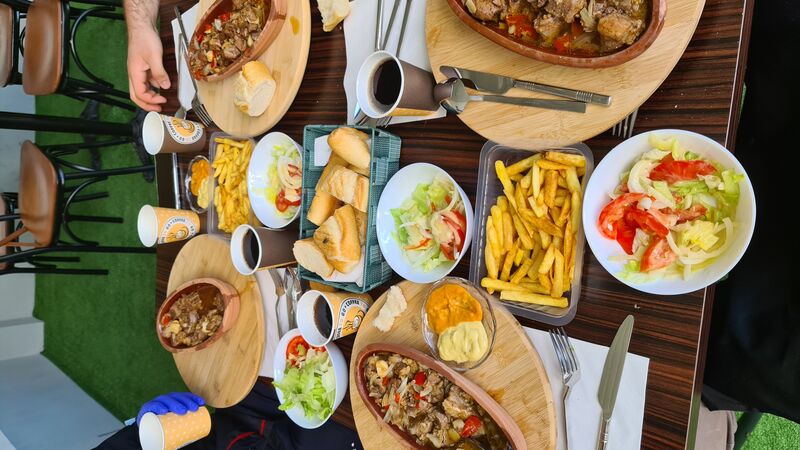 Nos plats à déguster en famille ou entre amis!