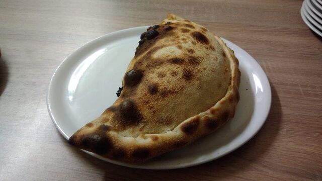 La calzonne