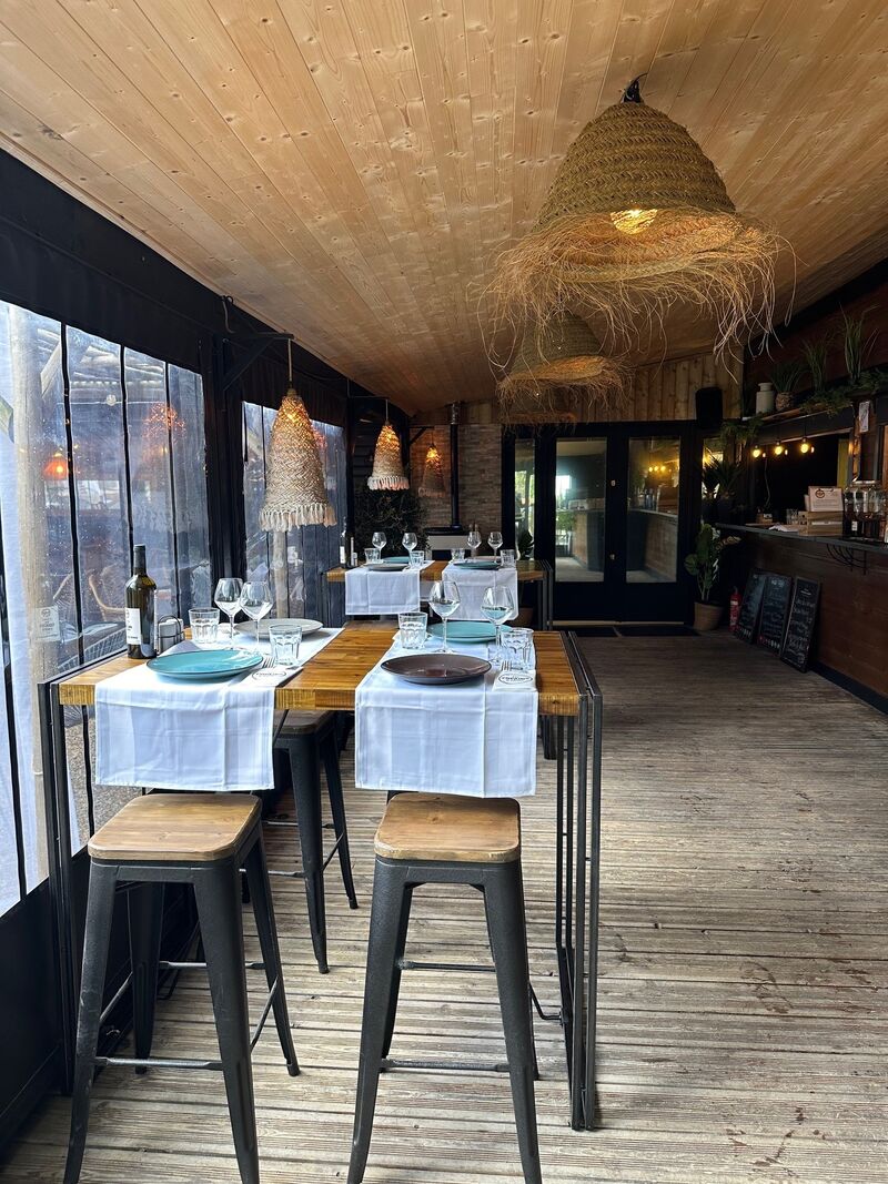 coin des tables hautes