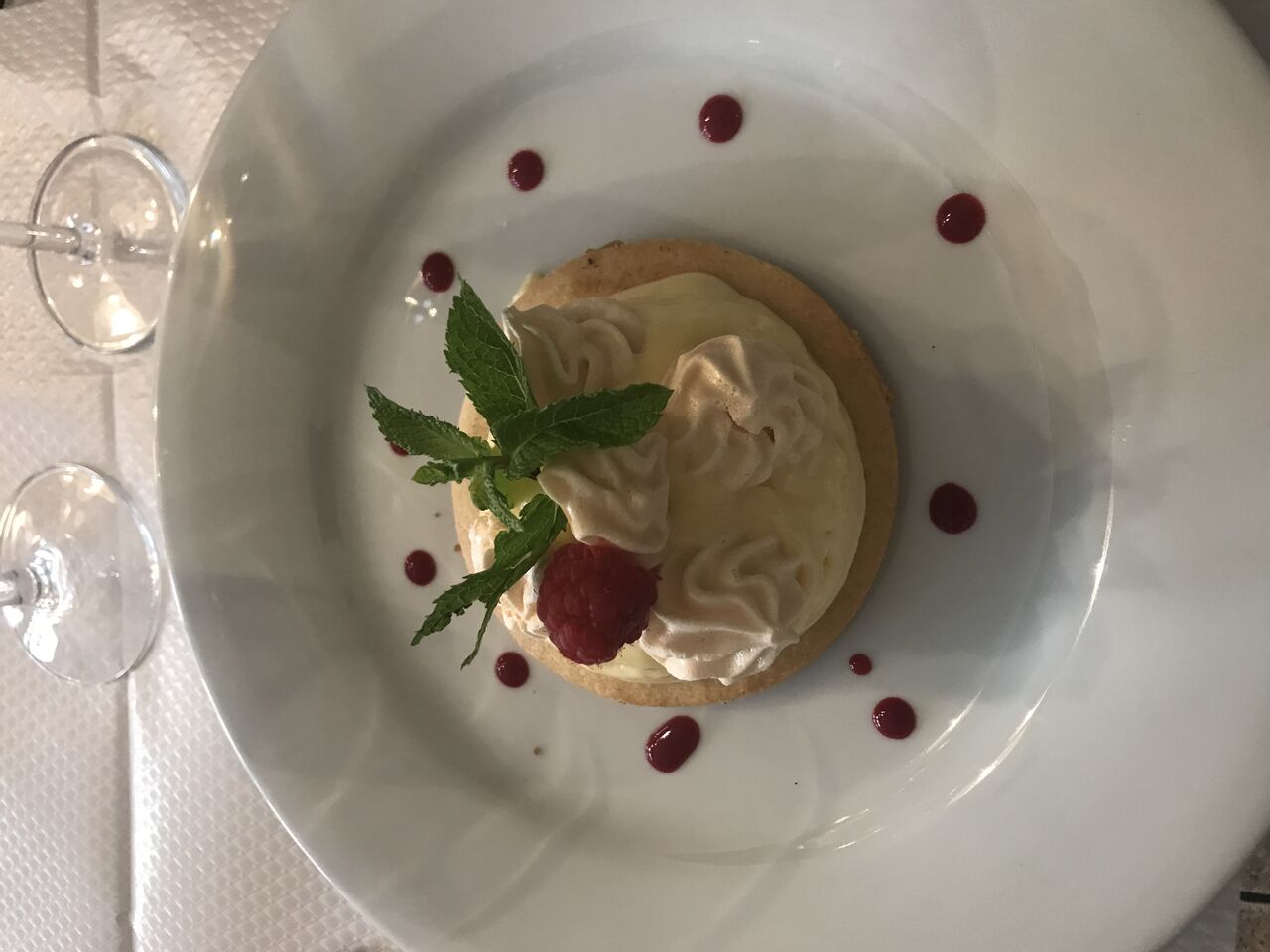 Vacherin glacé framboise