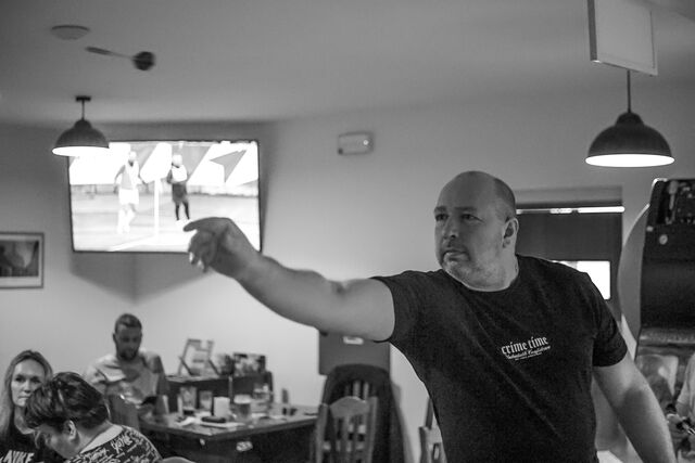 Amatérský šipkový turnaj