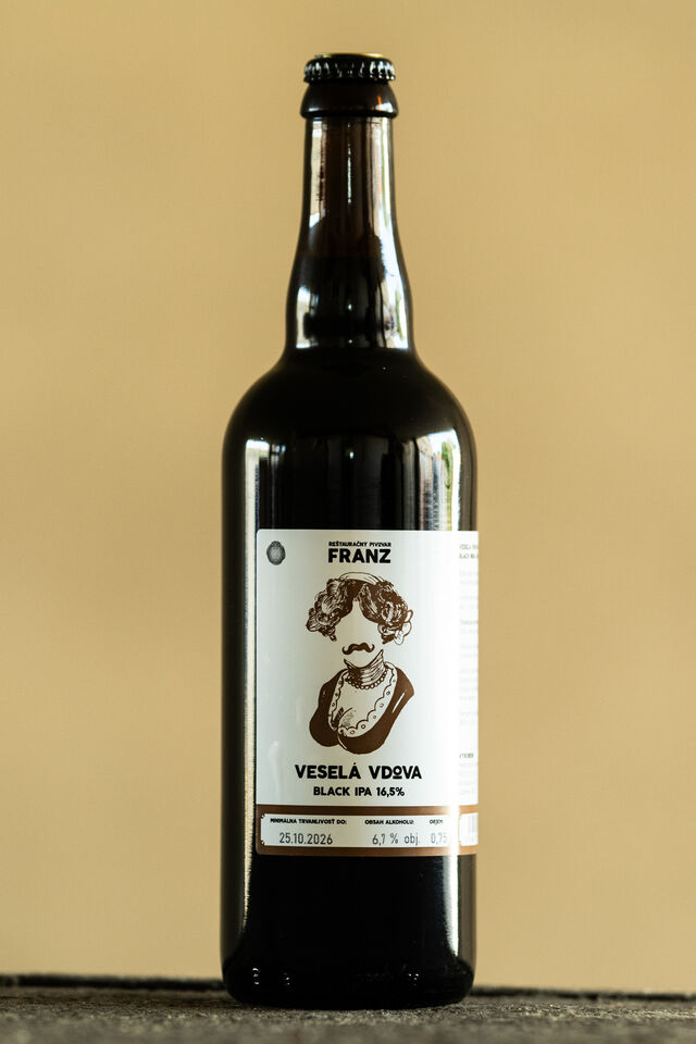 Veselá Vdova Black IPA 16,5° 6% 0,75L