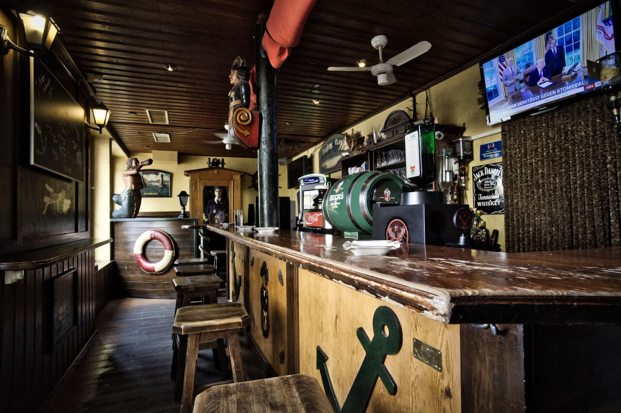 Pilsbar Pier 40 | Hafenkneipe | Friedrichshafen