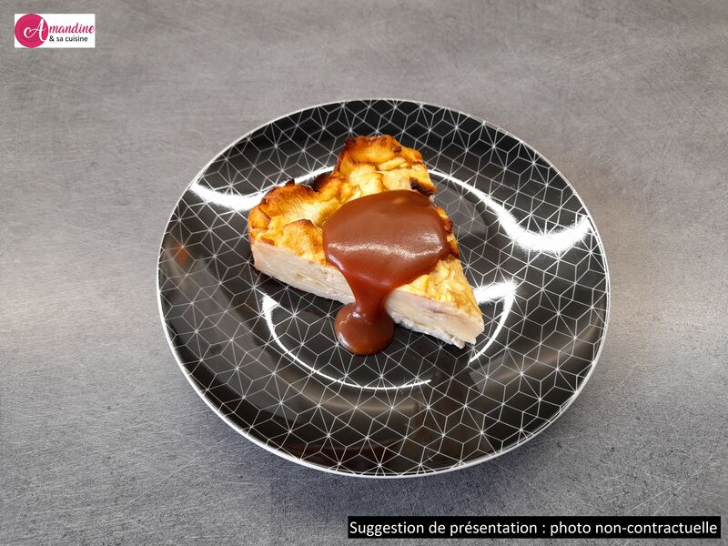 Gâteau invisible aux pommes et son caramel moelleux
