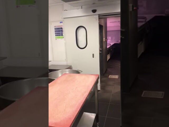 Een blik achter de schermen van onze Slagerij