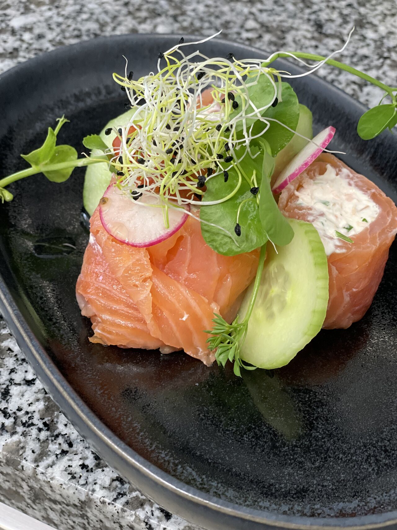 Maki de saumon fumé 