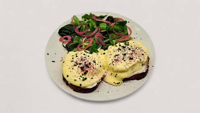 Eggs benedict