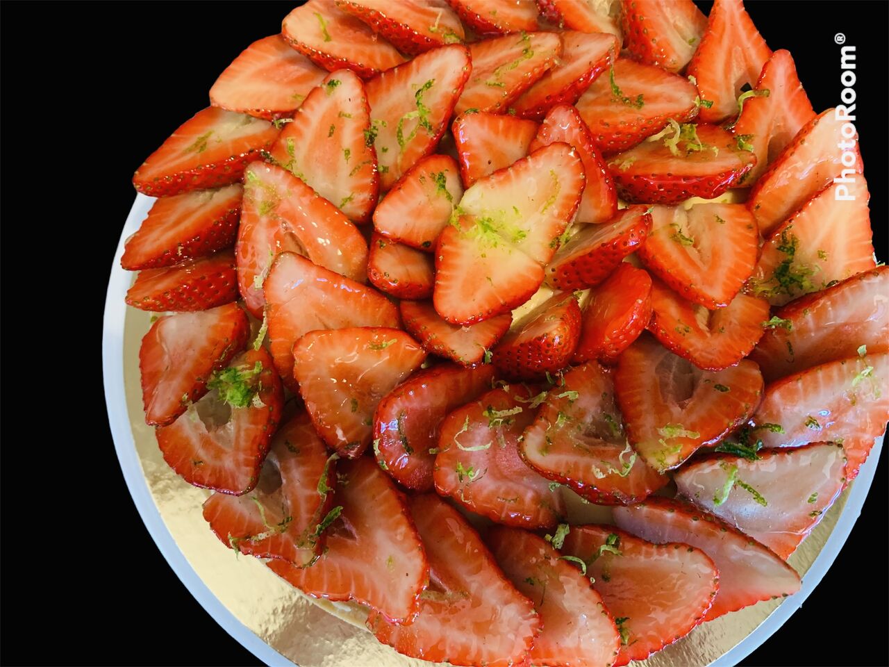 Tarte aux fraises
Crème pâtissière vanille fraises 