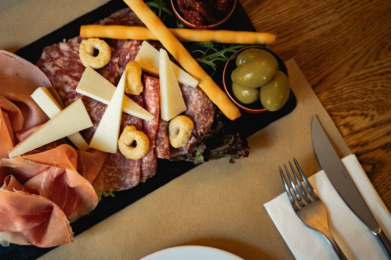 Tagliere di affettati misti e formaggi