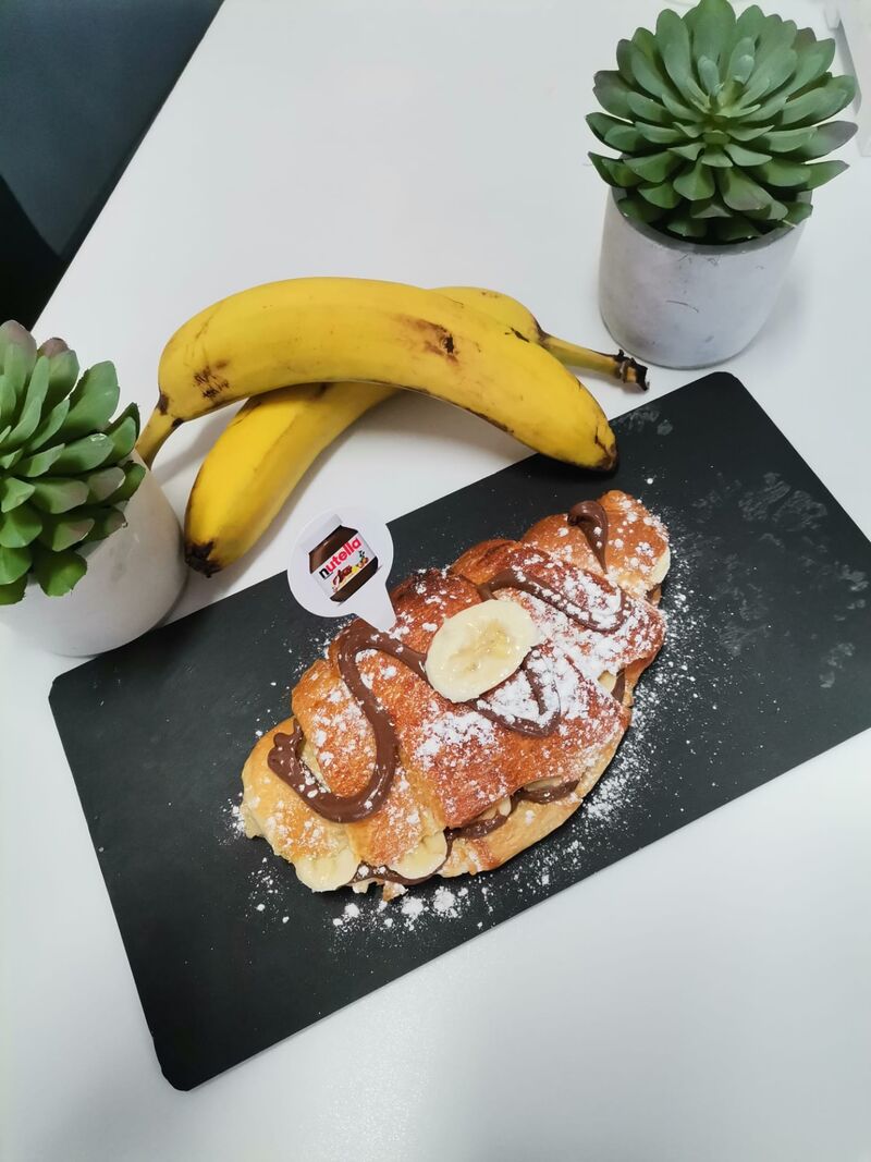 Croissant de Chocolate e Banana