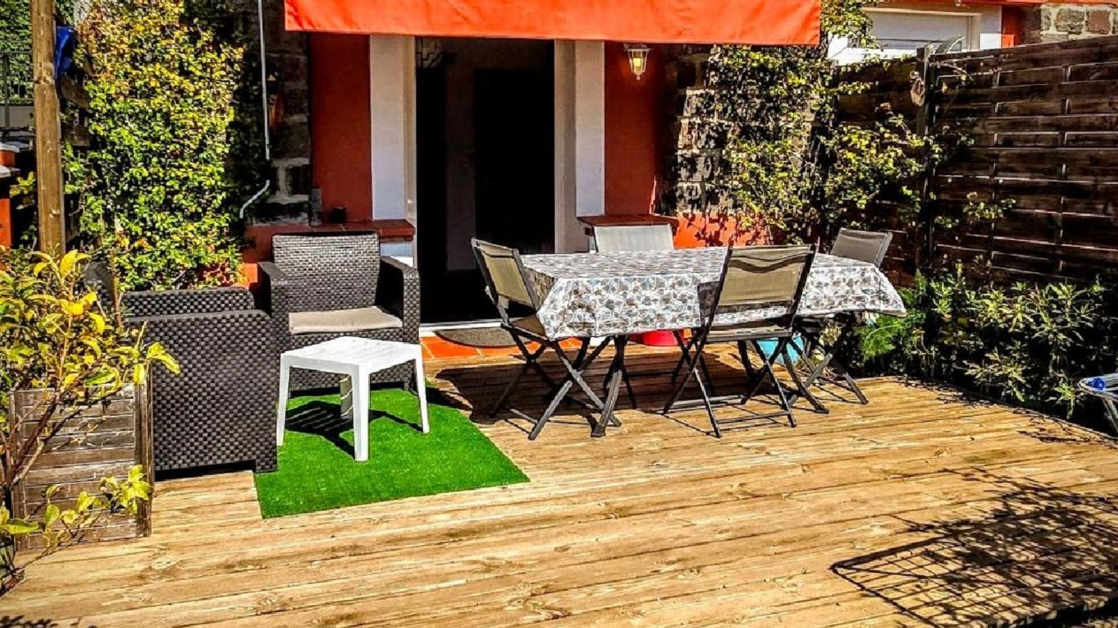 Location Saisonnière courte & longue durée Fréjus Centre