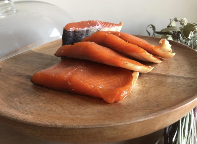 Baron de saumon fumé maison