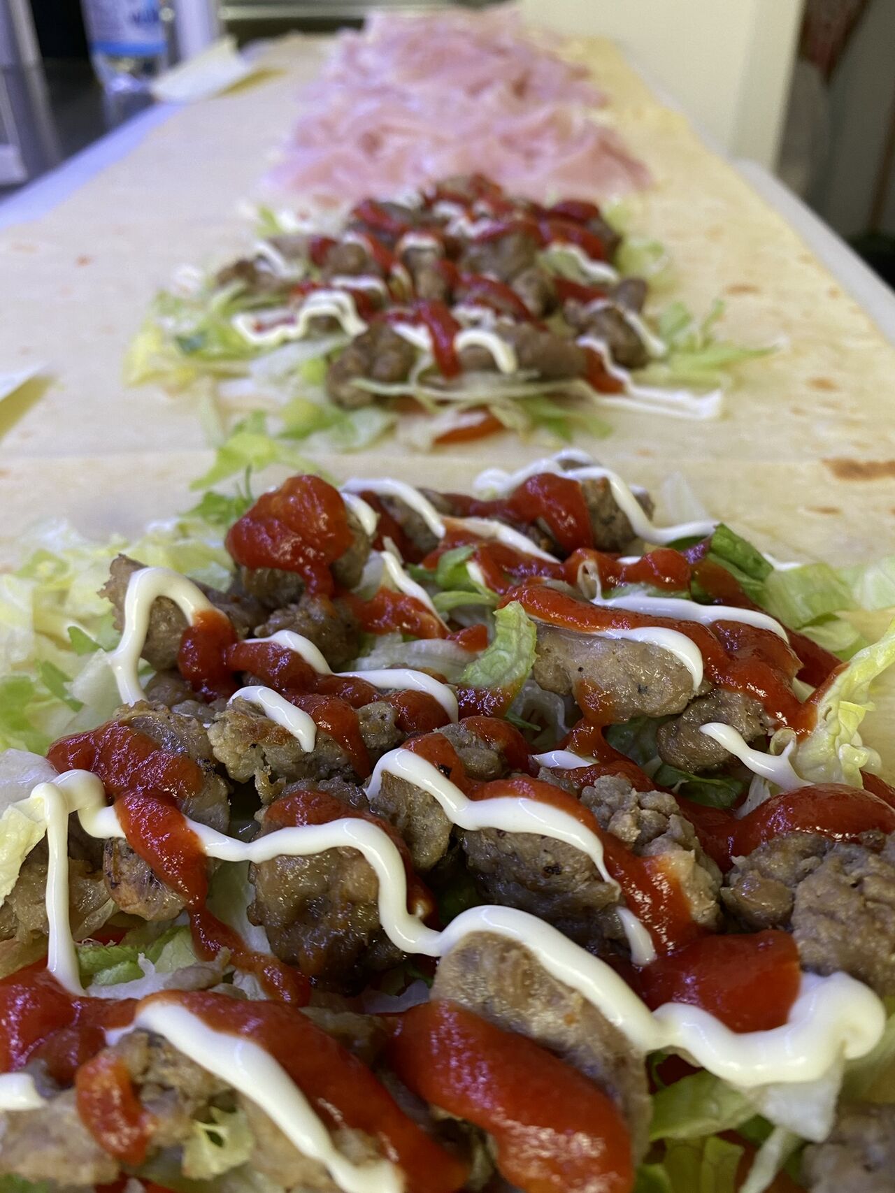 Piadine Gourmet non mancano mai da Piadino, vieni a trovarci e lasciti tentare!