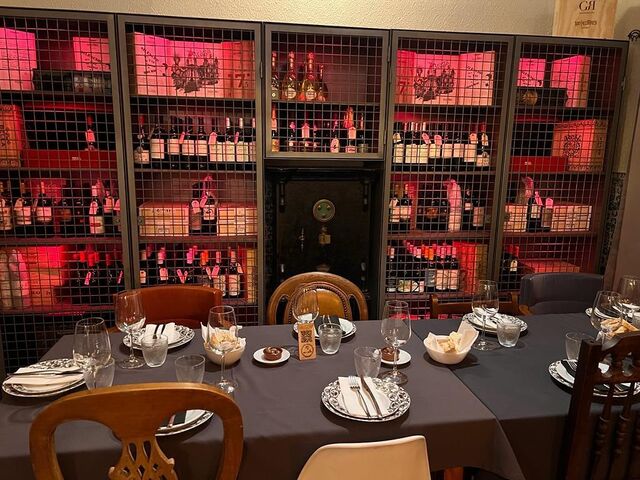 Interior Restaurante Ai o Alho