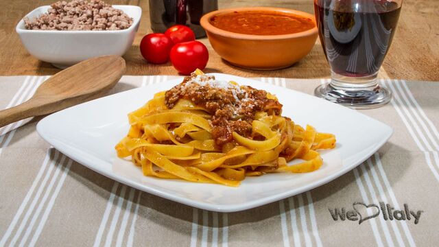 Tagliatelle a la Boloñesa