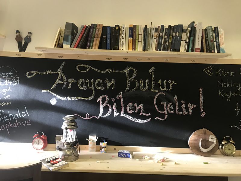 Arayan Bulur, Bilen Gelir !