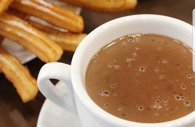 Chocolate Gardón con Churros