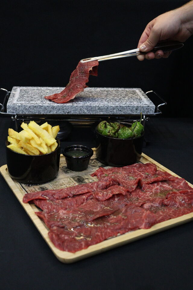 Carne a la Piedra