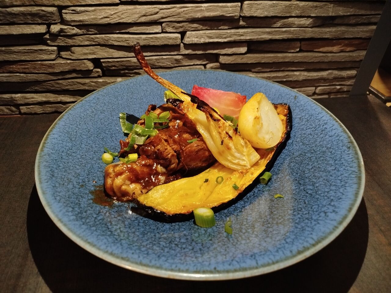 Epaule d'agneau confite