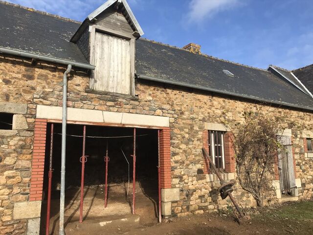 réalisation d'une baie de 3m avec jambages briquettes et linteau granit