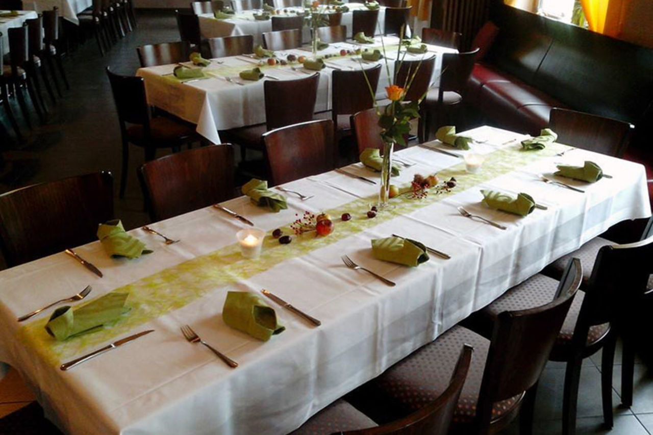 Immer freundlich und