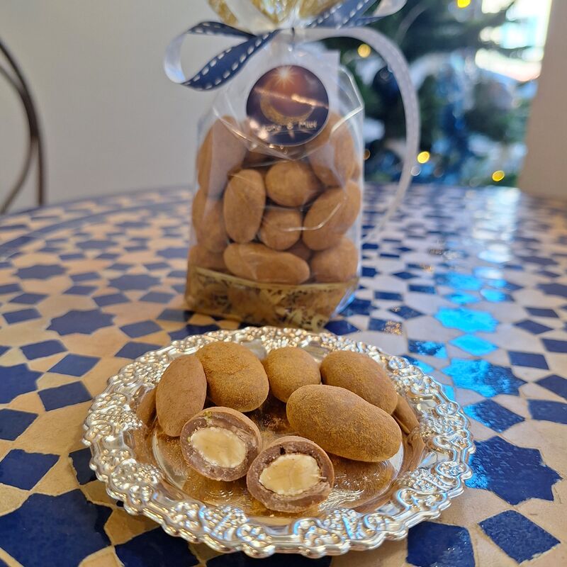 Amandes torréfiées chocolat au lait-cannelle