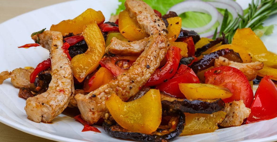 SAUTE DE PORS AUX LEGUMES D'ETE