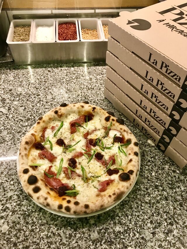 Pizza Cicero! Automne 2021
(Restaurant Nossa, Pizzeria & Bar à vin à Sète)