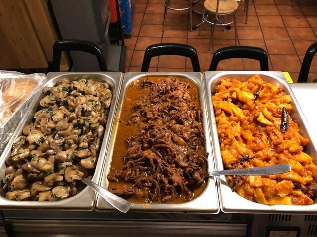 TAPAS CALLOS,PULPITOS,CHAMPIÑIONES