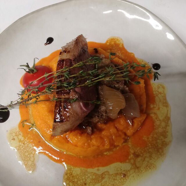 FOIE GRAS SUR MASH DE PATATE DOUCE