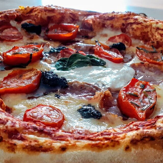 PIZZA SIGNATURE LES DOGES