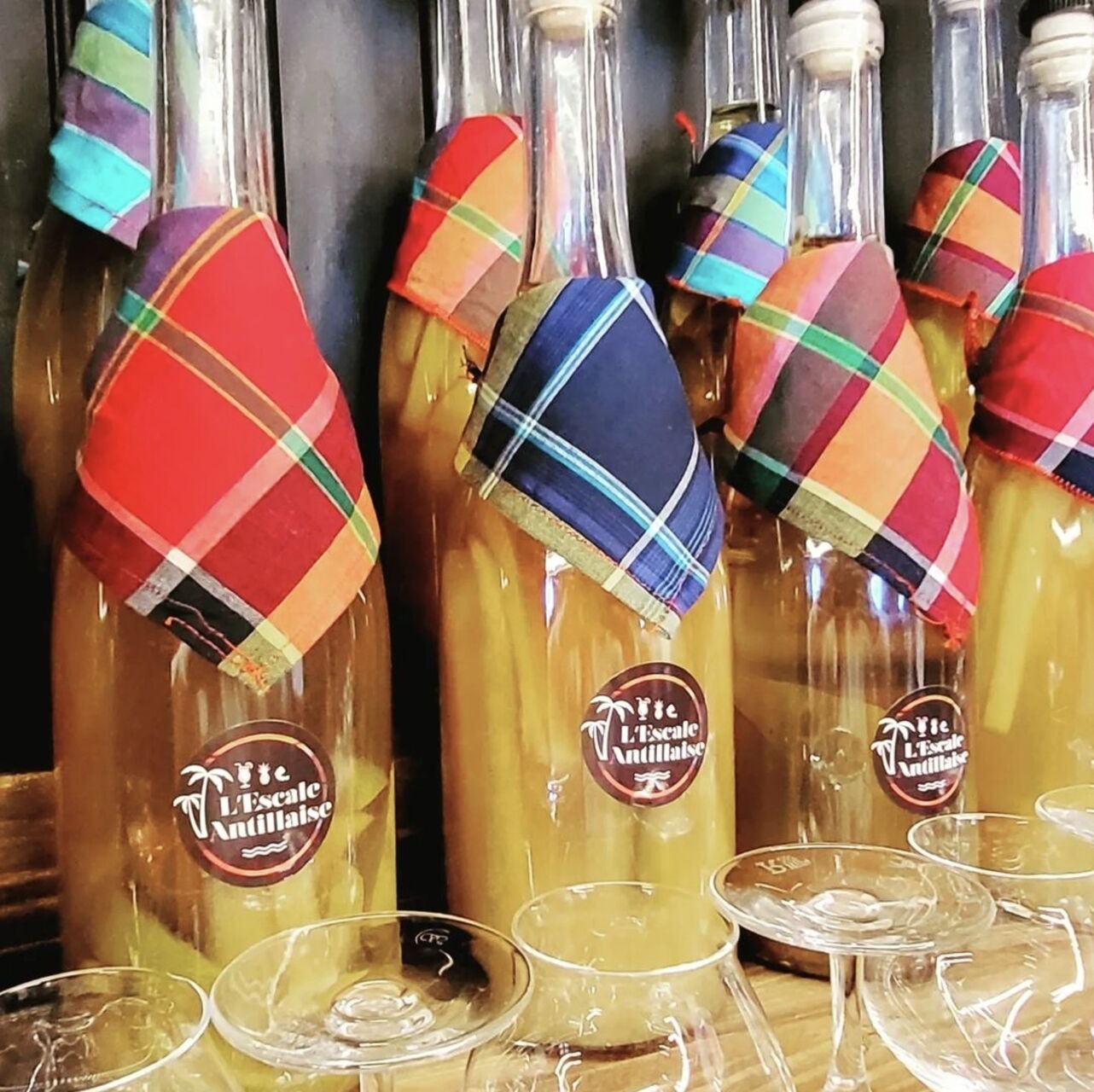 Bouteilles Rhums Arrangé