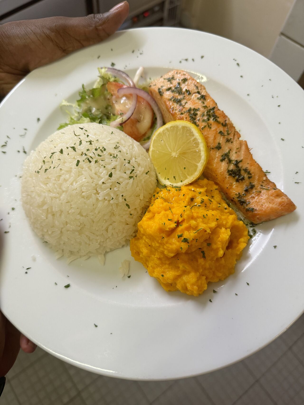 pavé de saumon et sa purée de carottes