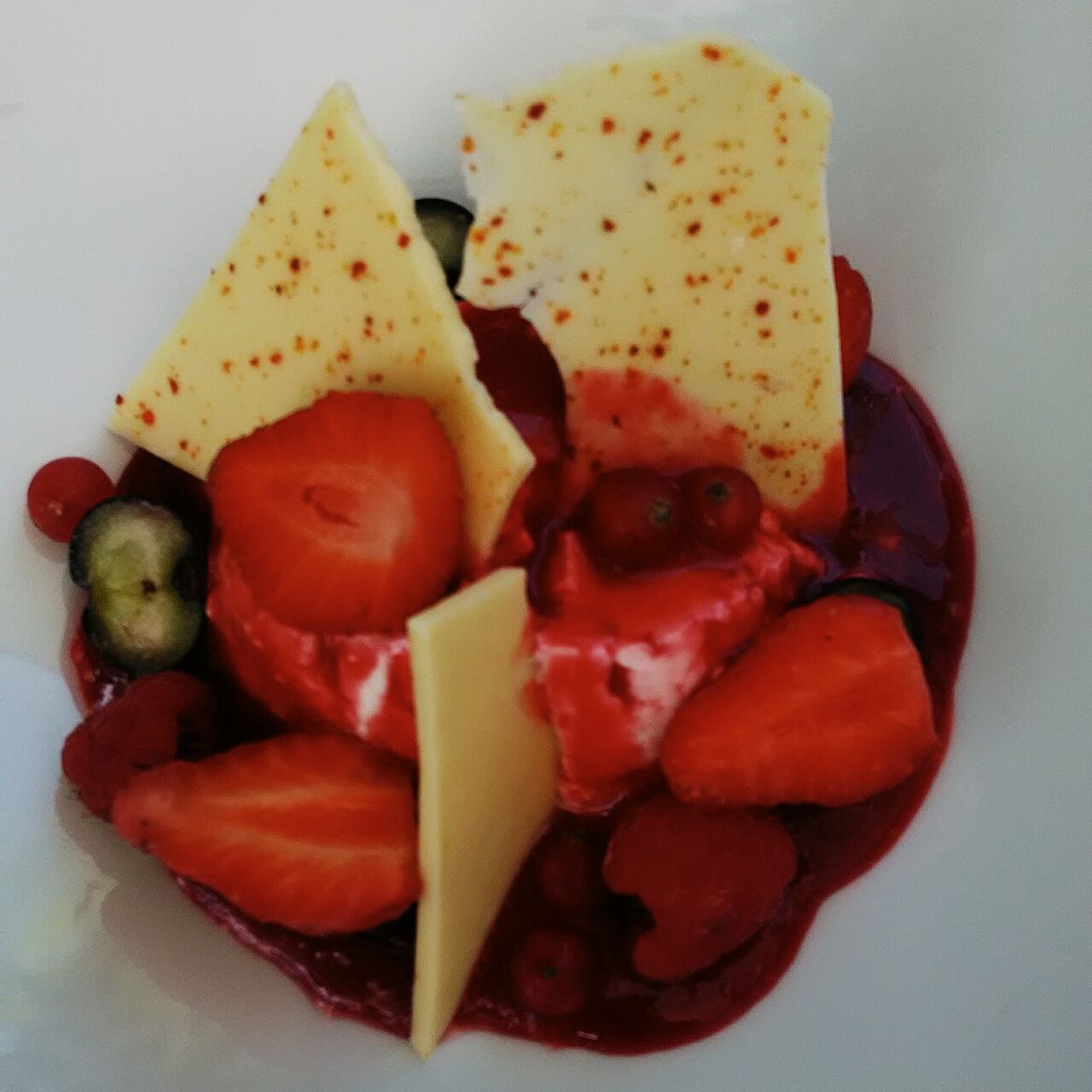 Faisselle au Fruits Rouges / Chocolat Blanc au Piment d’Espelette