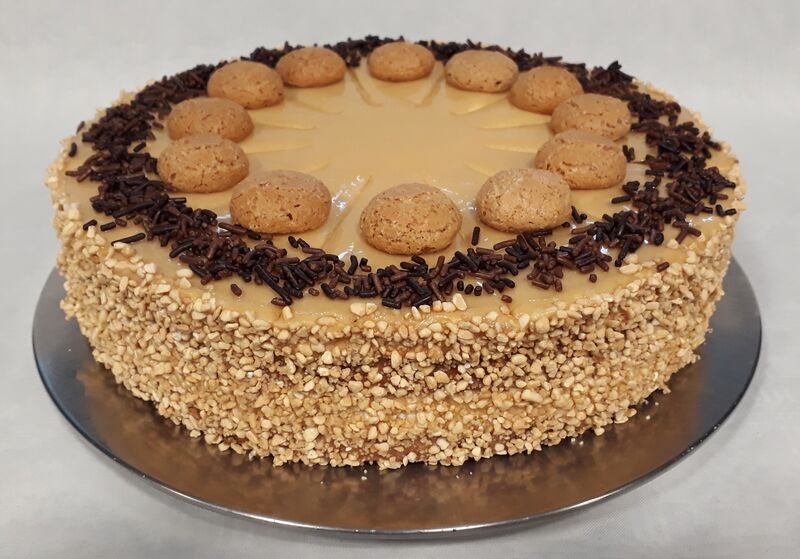 Eierlikörsahne-Torte