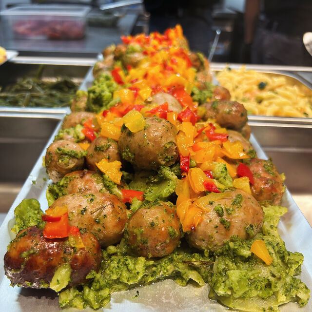 Salsiccia peperoni e broccoli