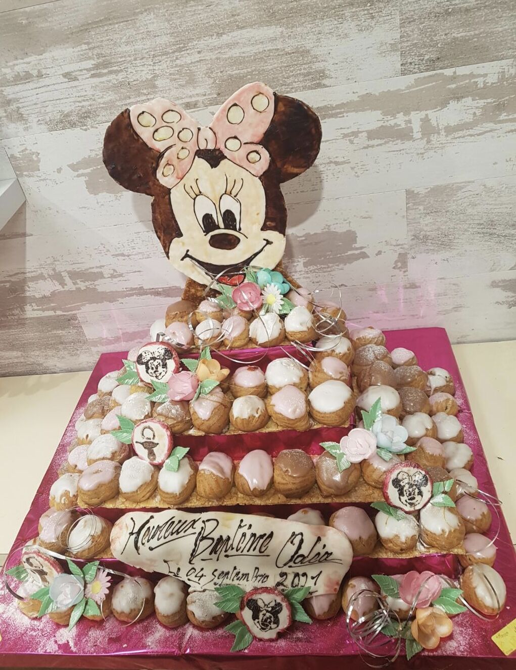 Mickey Minnie