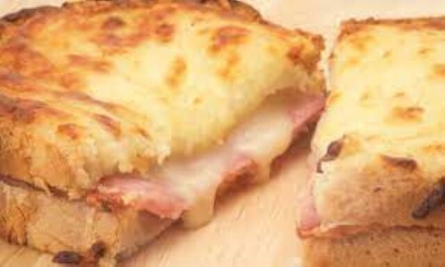 Croque Béchamel 5€