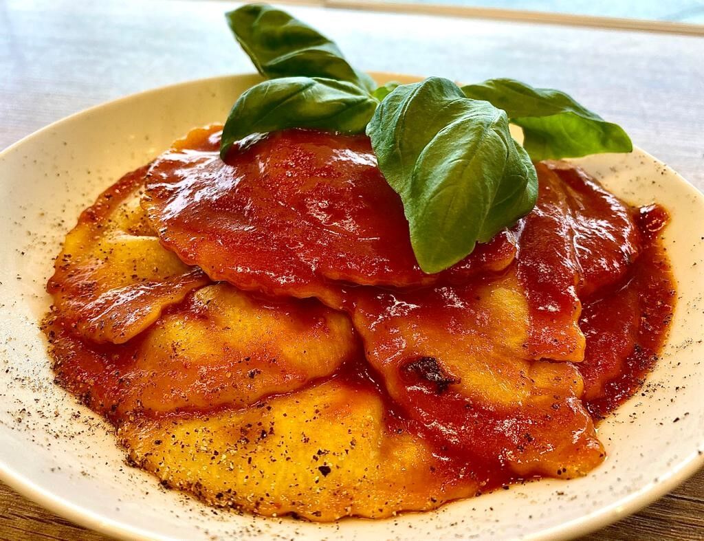 Ravioli al pomodoro 