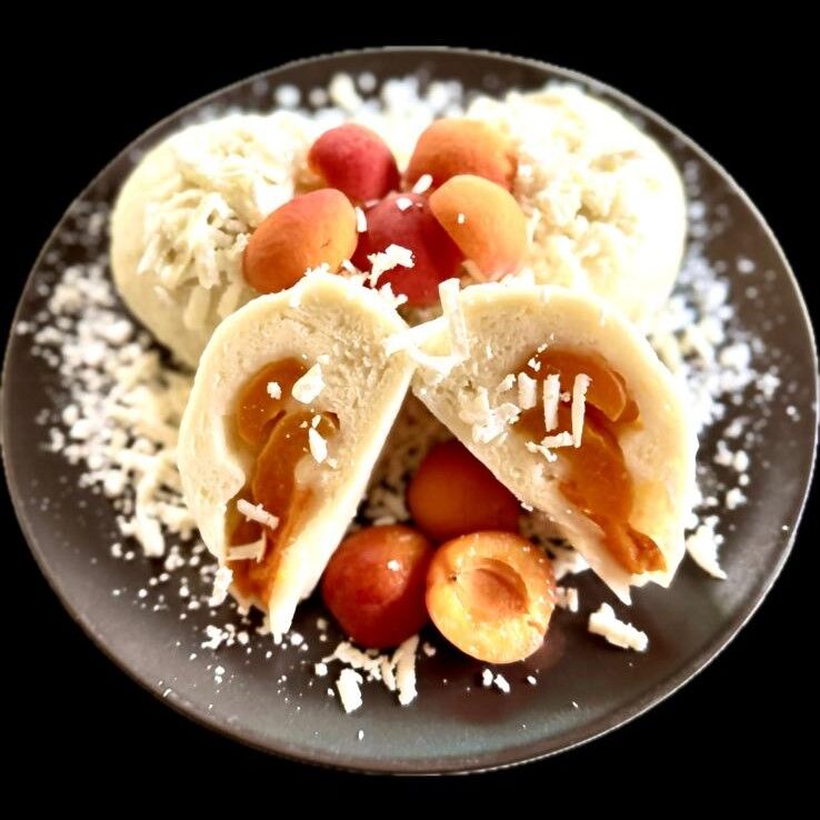 Knedlík kynutý s meruňkou / 450g / 58,-Kč