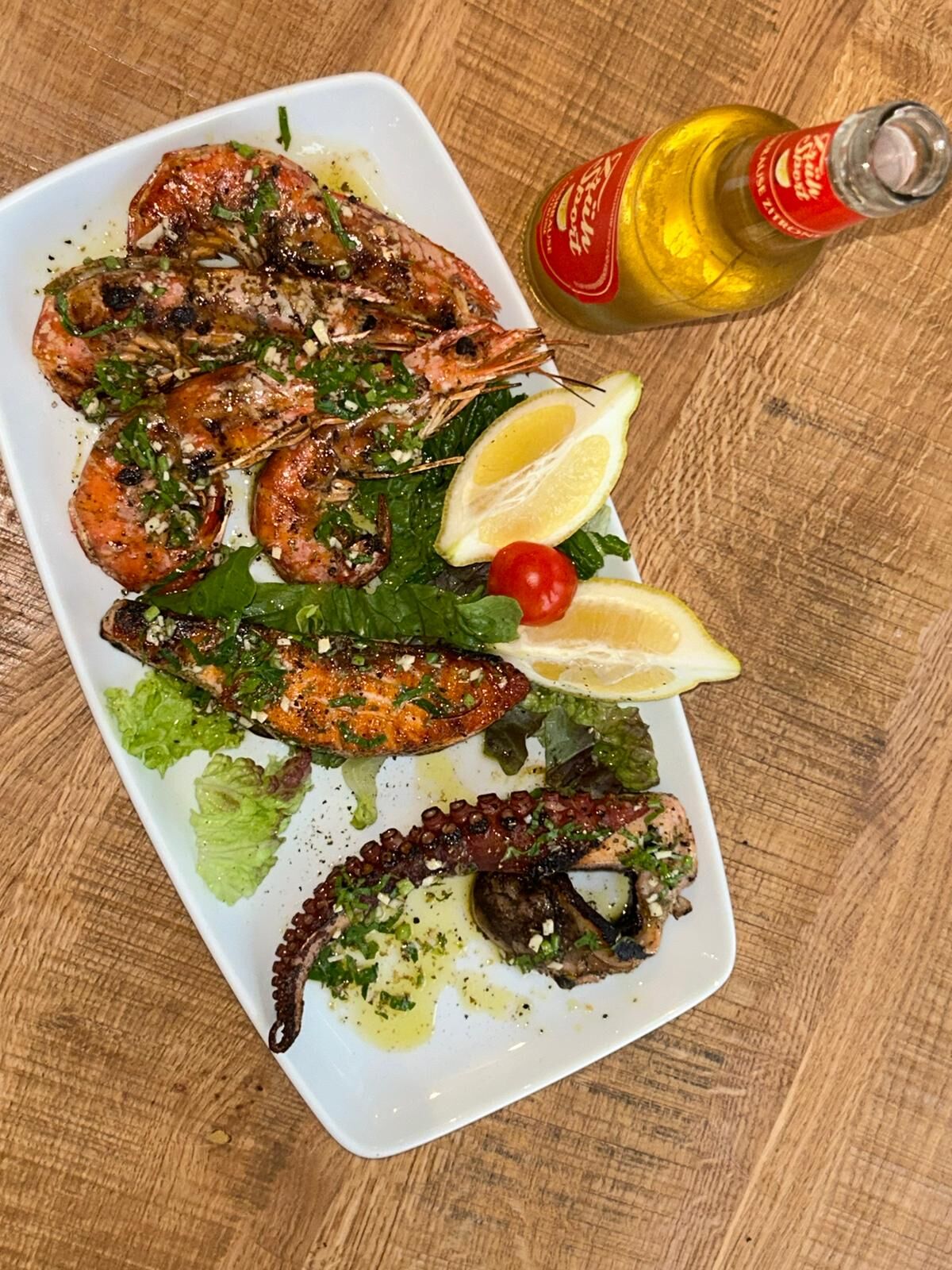 Gamberoni alla griglia con polpo 