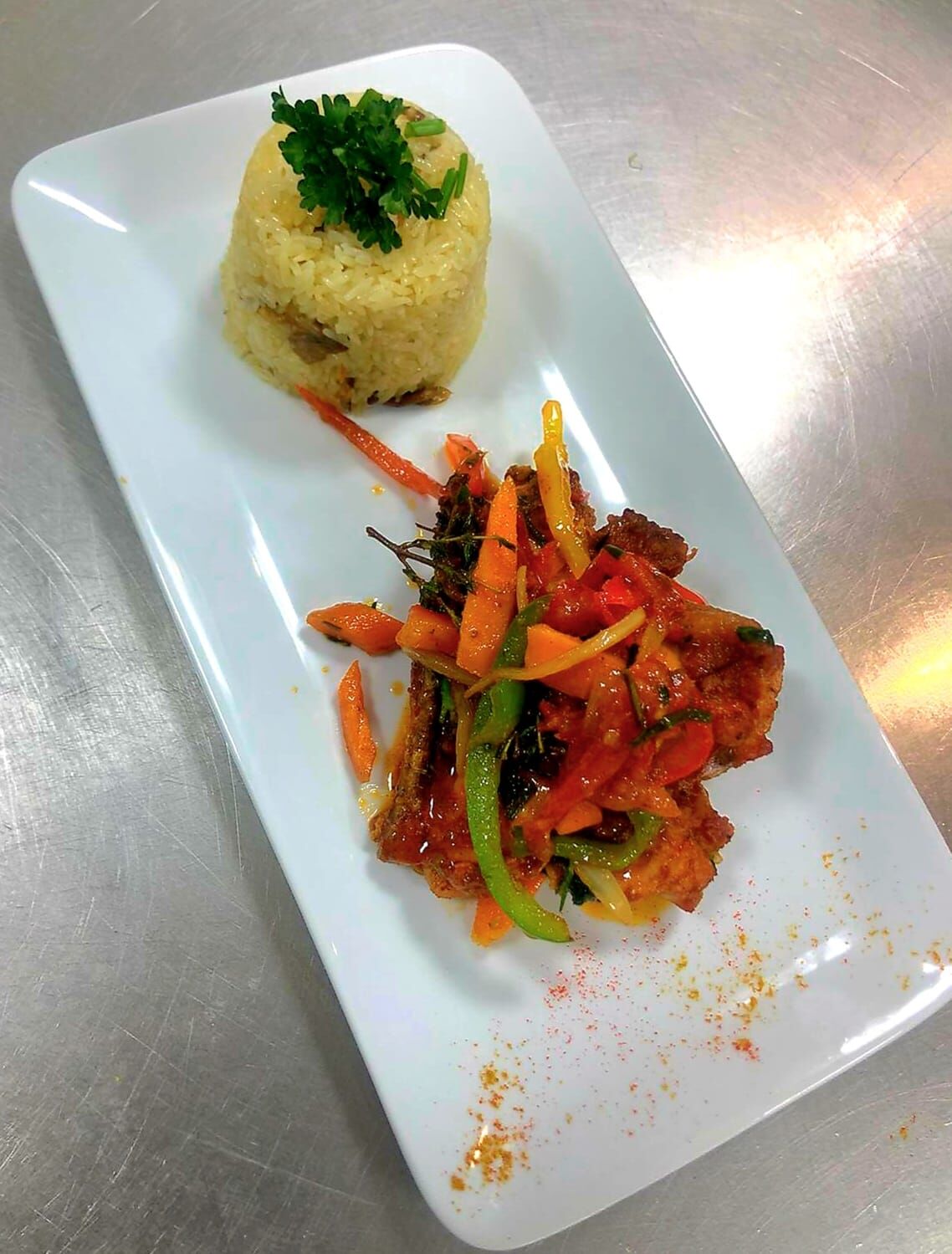 FRICASSÉ DE POULET AU GINGEMBRE 