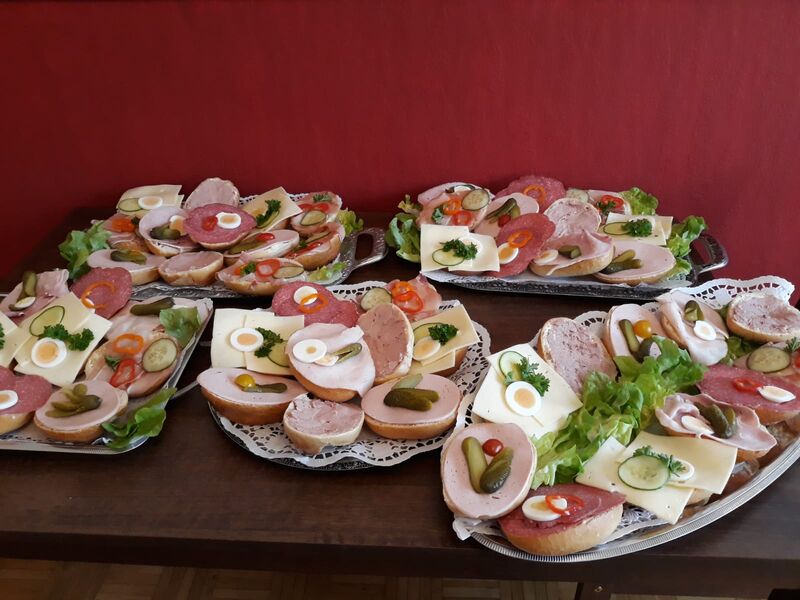 Belegte Brötchen außer Haus