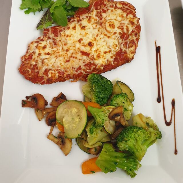 Escalope de veau à la bolognaise 