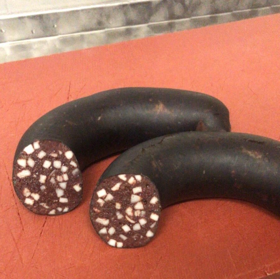 Schwarzwurst mit viel handwerklichem Geschick 