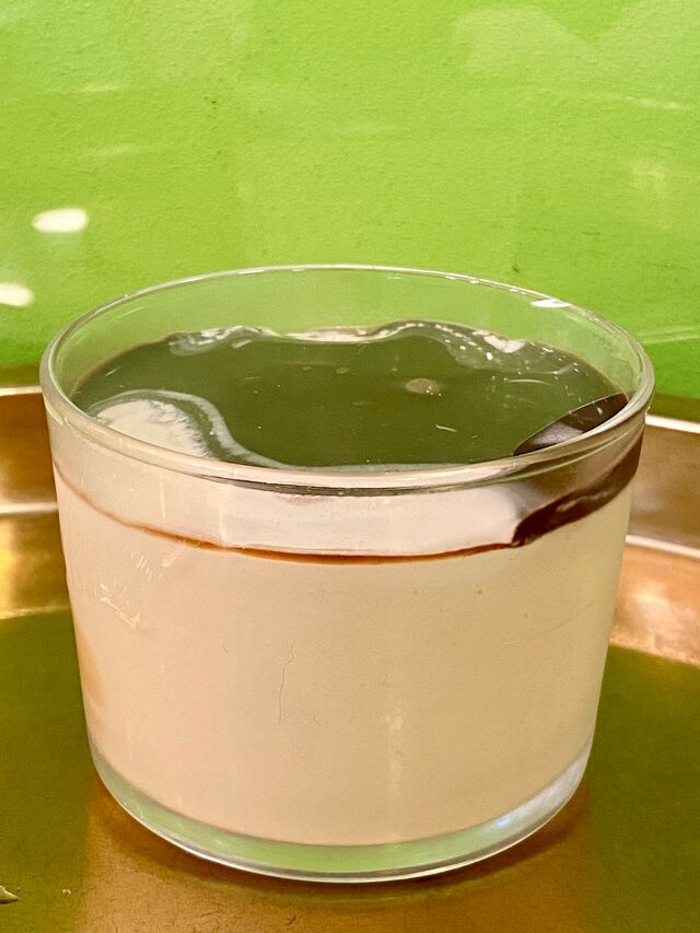 Mousse de Café con Cobertura de Chocolate