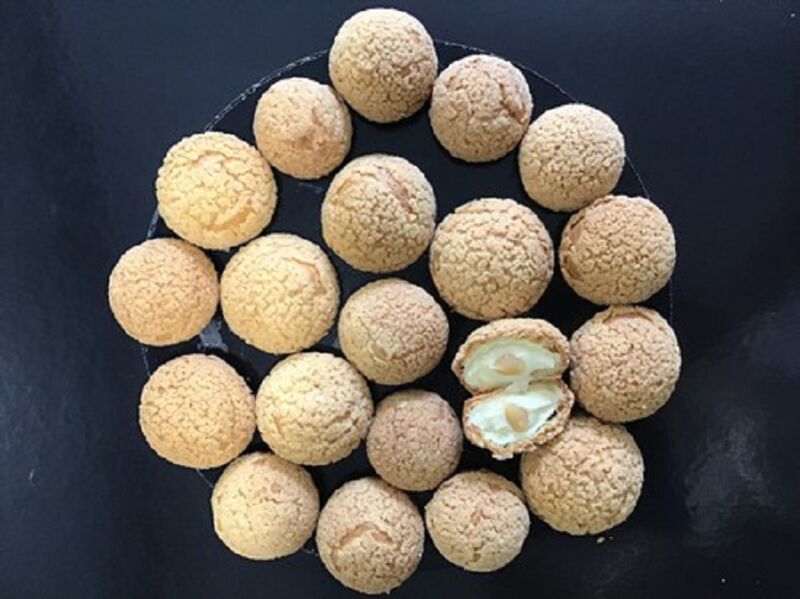 Choux avec craquelin, Crème pâtissière à la vanille et caramel au beurre salé