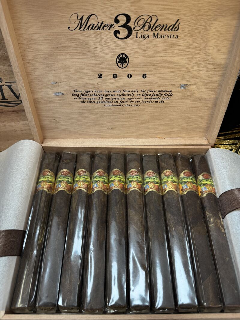 Oliva Master Blend Churchill 