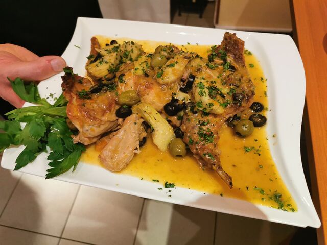 Kaninchen alla Carciatora 