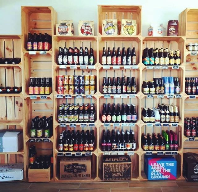 WINE & CHOPE PESSAC Bar near me Book now